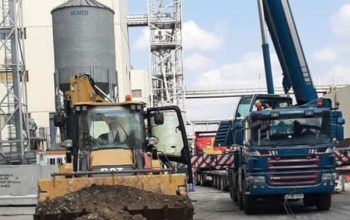 Inchiriem: macara/le, cilindru compactor,buldozere, oferim servicii excavatii diverse