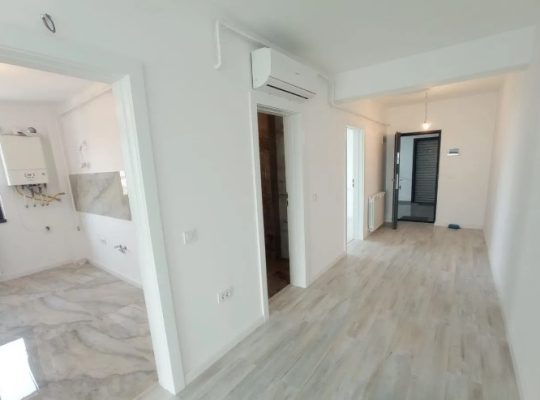 Comision zero! Apartament 2 camere, Valea Lupului,baie cu geam,AC si parcare