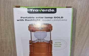 Lampa portabila cu lanterna si incarcare solaraa