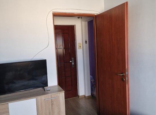 Vand apartament 3 camere Constanta