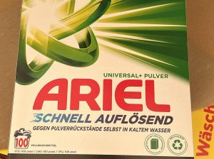 Ariel Detergent de rufe pudra 100 Spalari