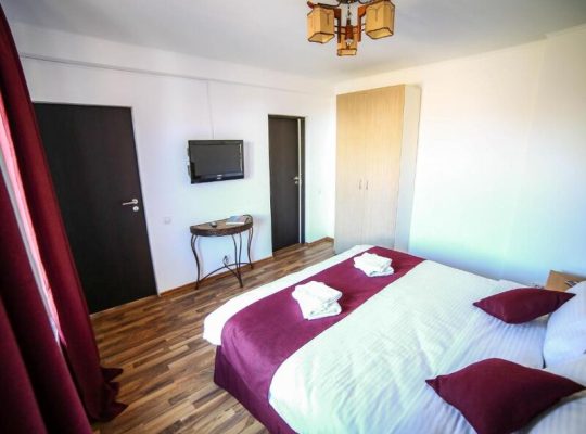 Unirii, acces non stop, camera dubla in regim hotelier